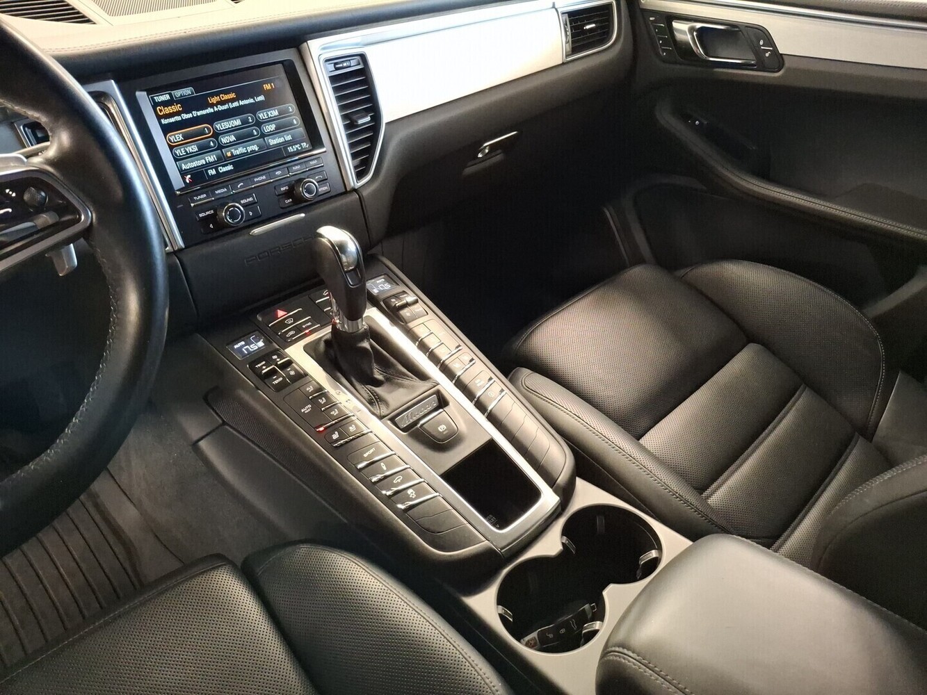 Porsche Macan vaihtoauto