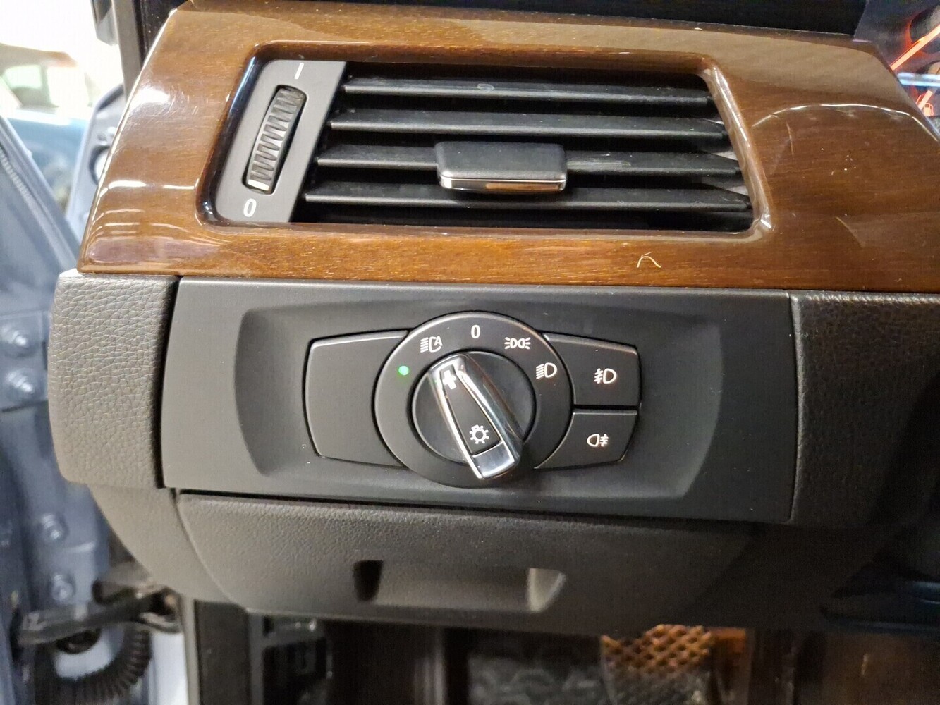BMW 320 vaihtoauto