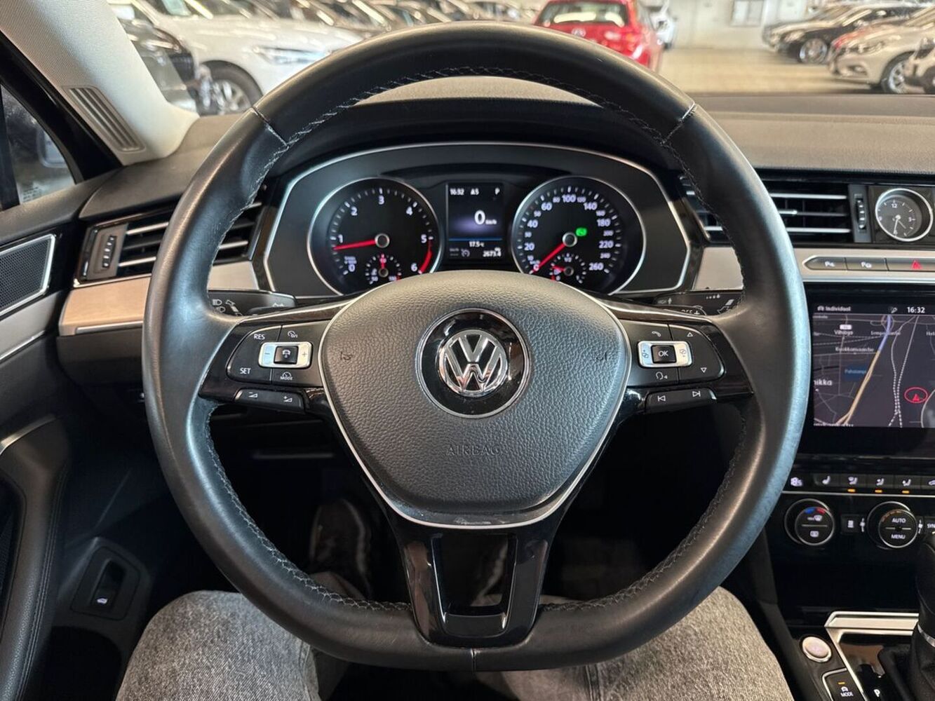 Volkswagen Passat vaihtoauto