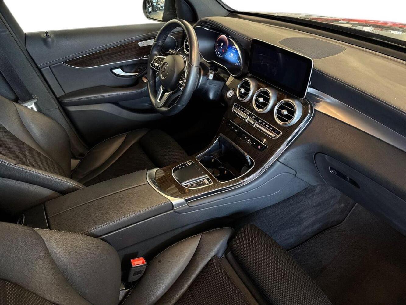 Mercedes-Benz GLC vaihtoauto