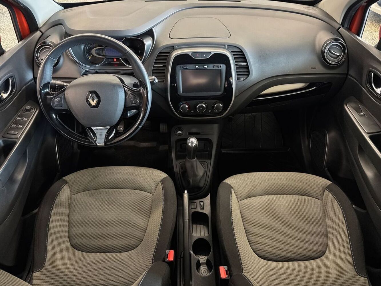 Renault Captur vaihtoauto