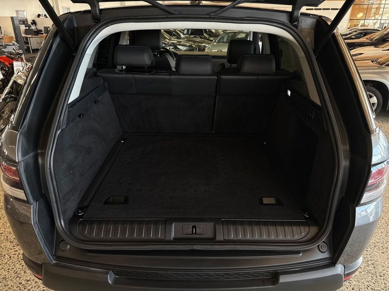 Land Rover Range Rover Sport vaihtoauto