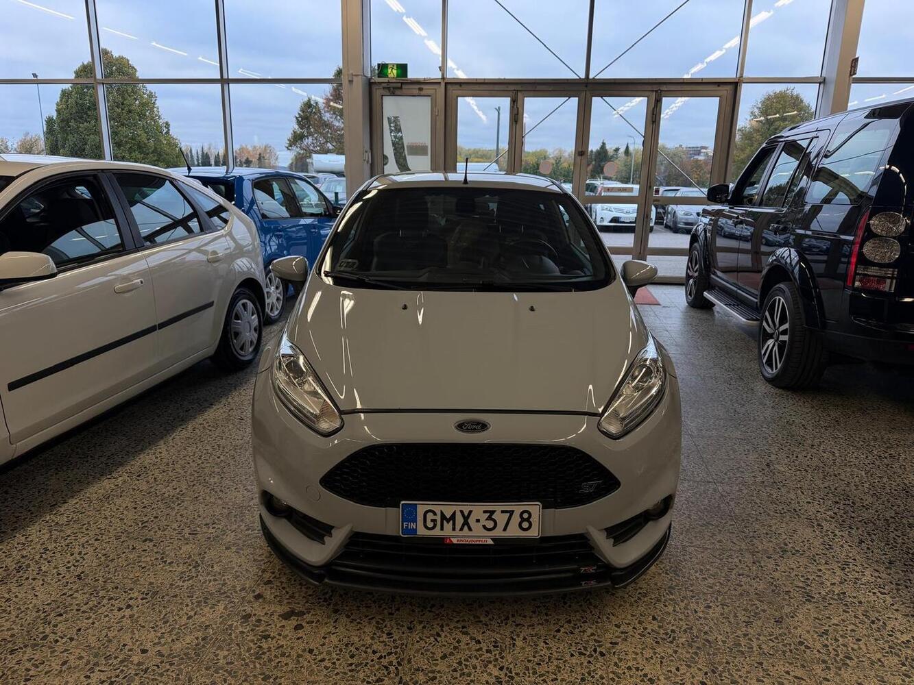 Ford Fiesta vaihtoauto