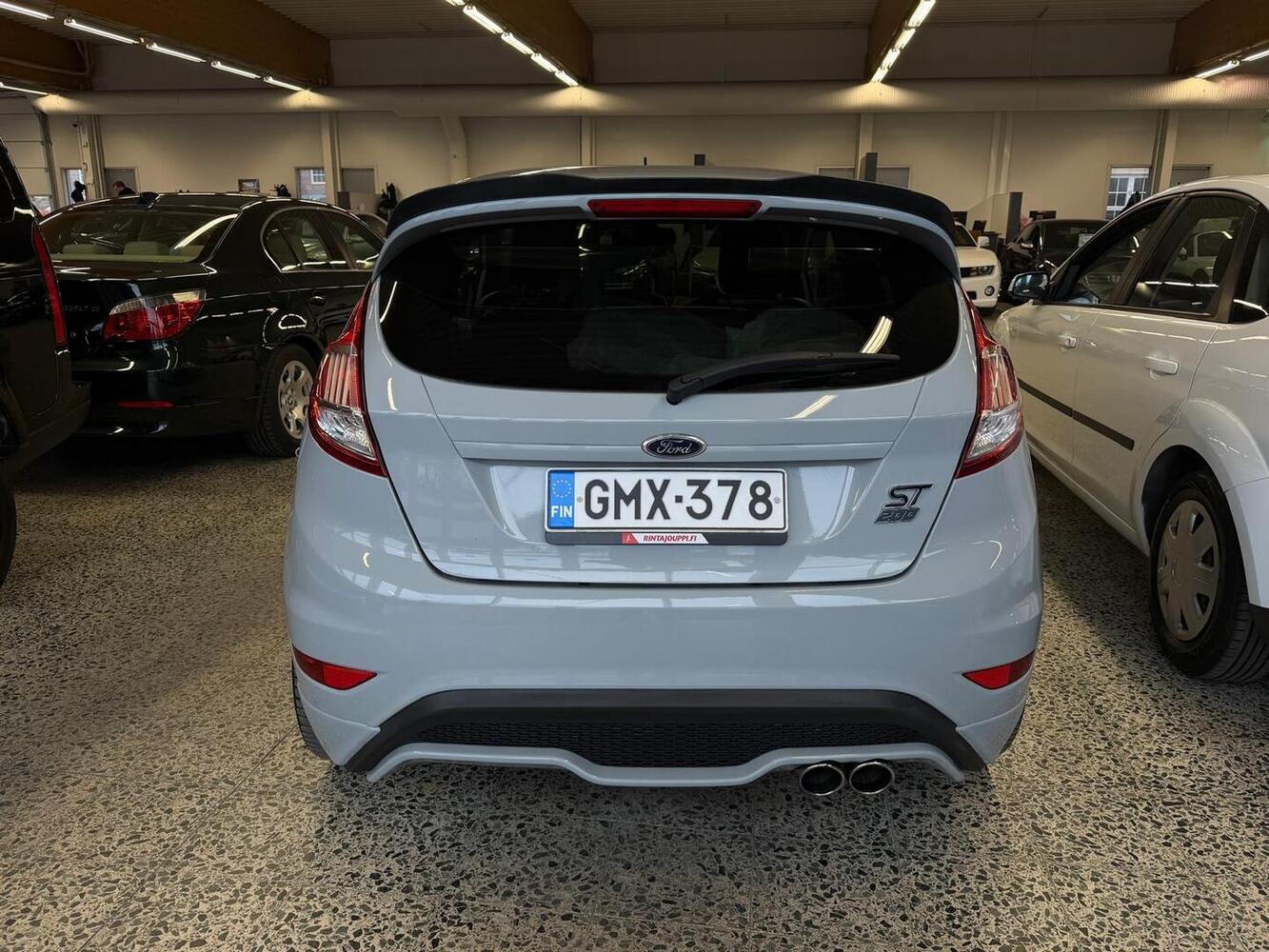 Ford Fiesta vaihtoauto