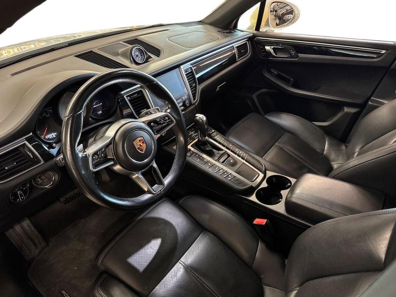 Porsche Macan vaihtoauto