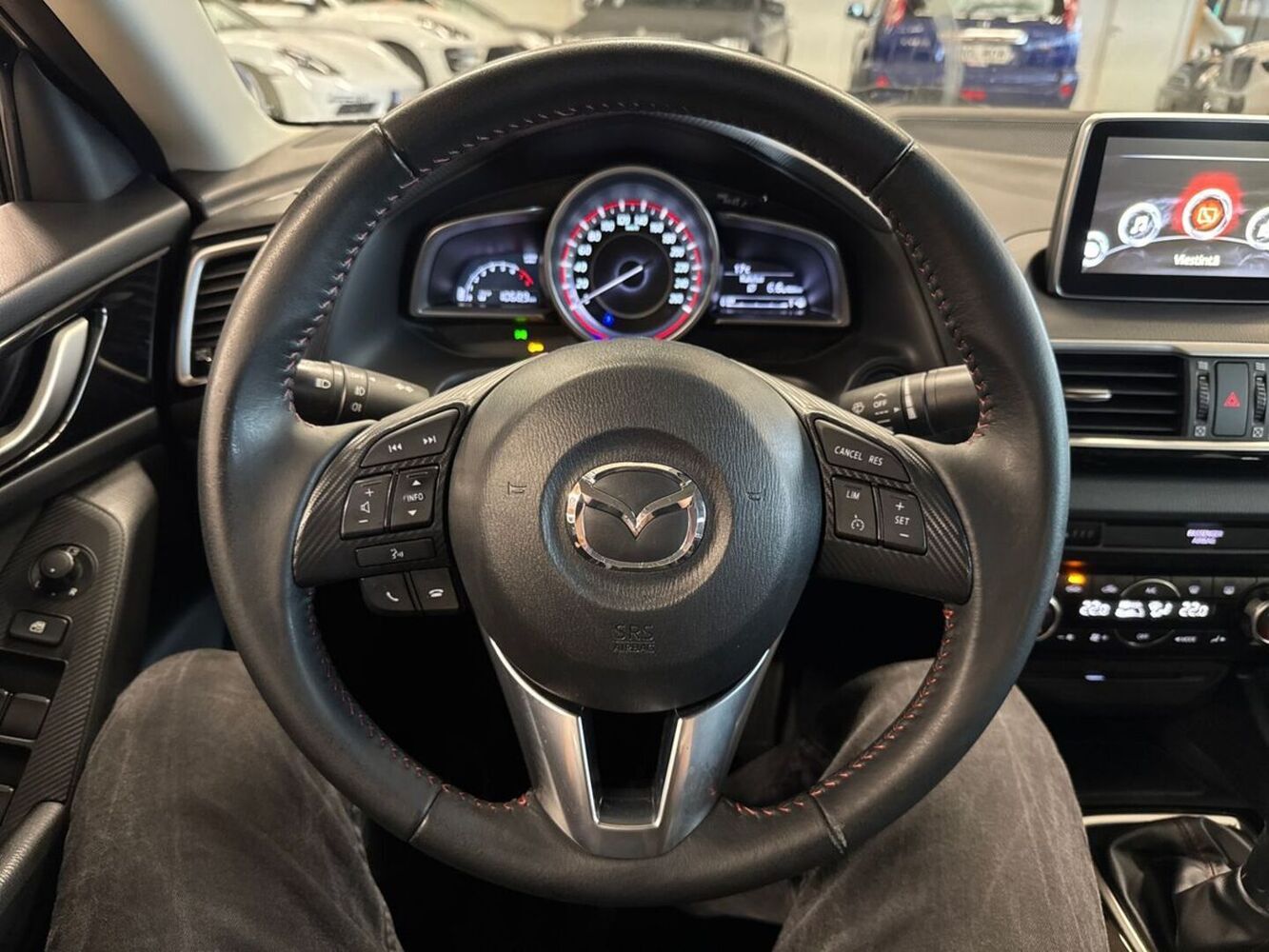 Mazda 3 vaihtoauto
