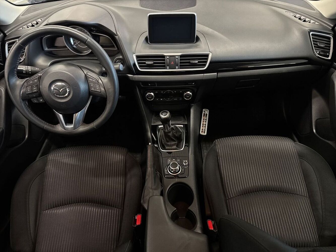 Mazda 3 vaihtoauto