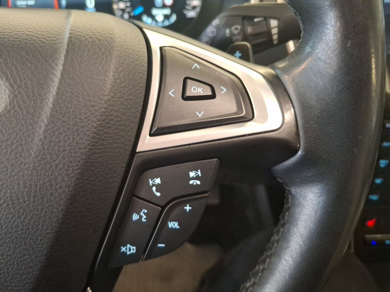Ford S-MAX vaihtoauto