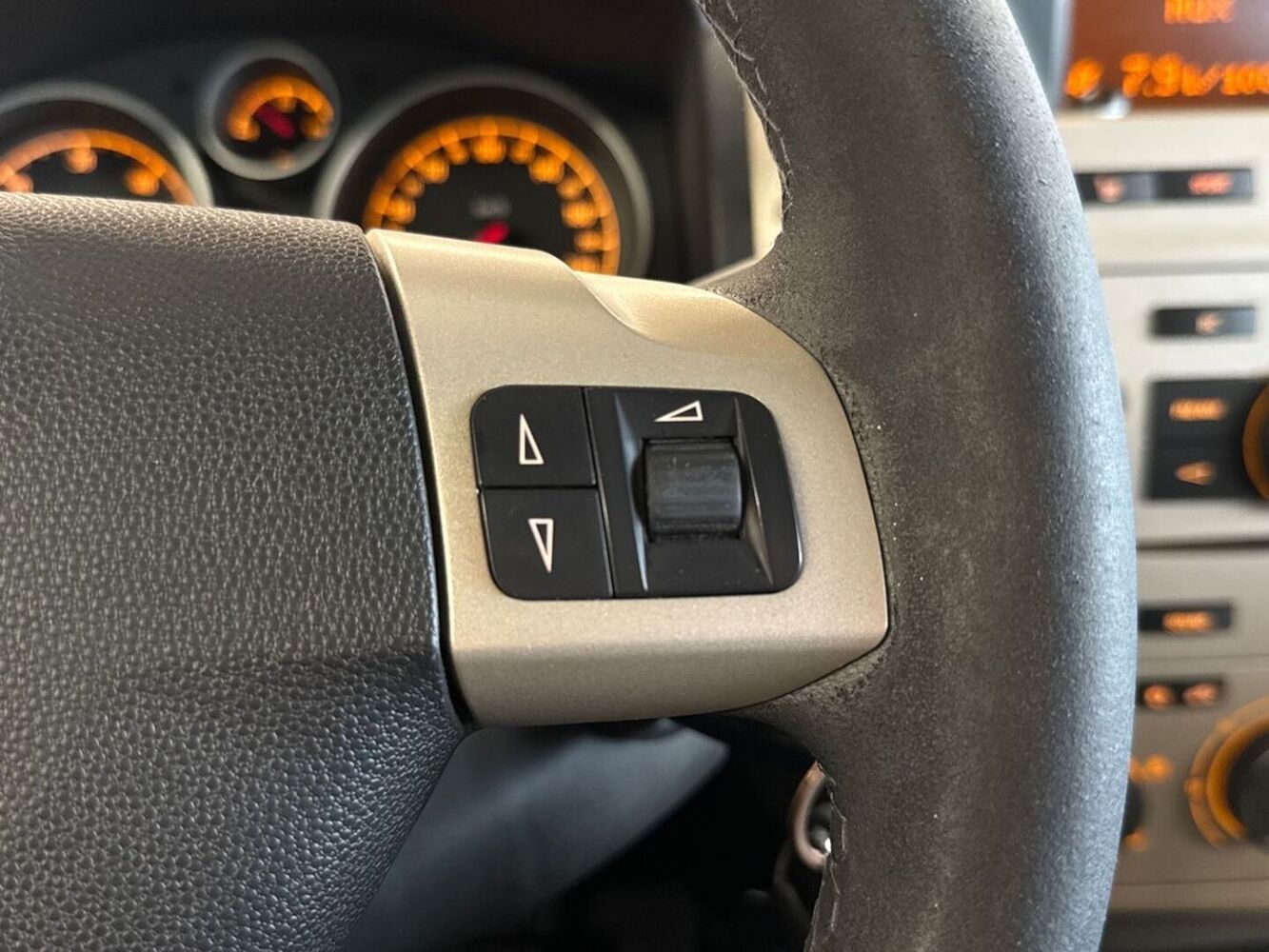 Opel Zafira vaihtoauto