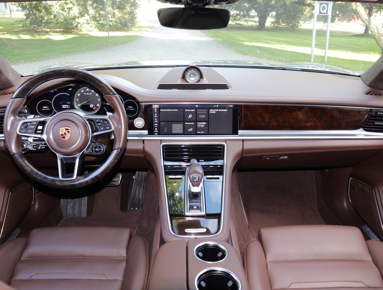 Porsche Panamera vaihtoauto