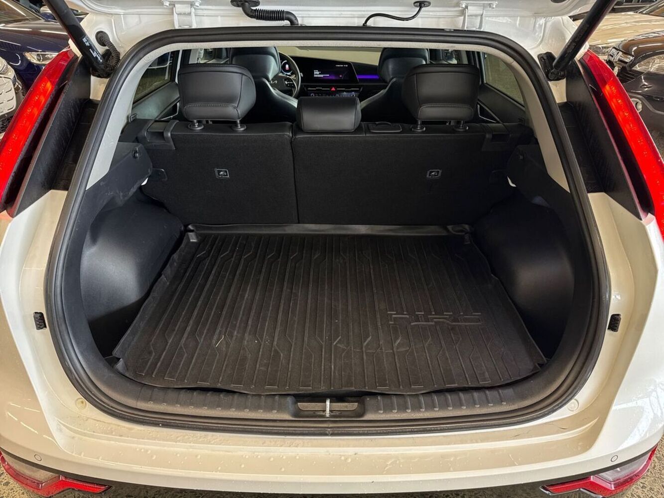 Kia Niro vaihtoauto