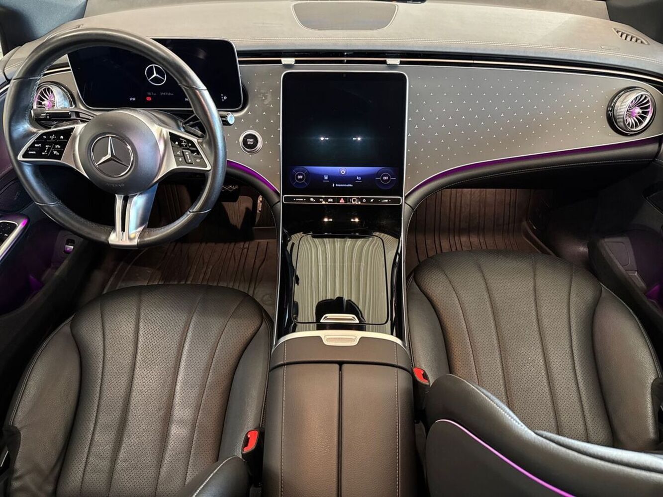 Mercedes-Benz EQE vaihtoauto