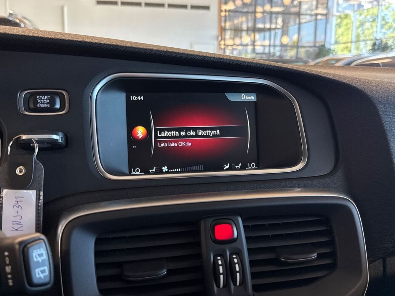 Volvo V40 Cross Country vaihtoauto