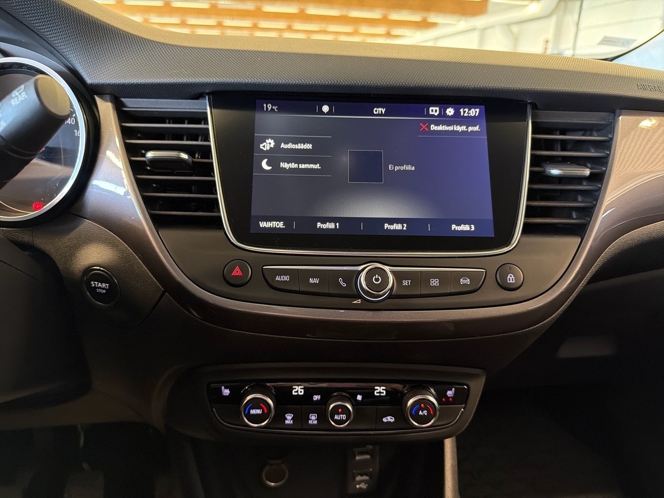 Opel Crossland X vaihtoauto