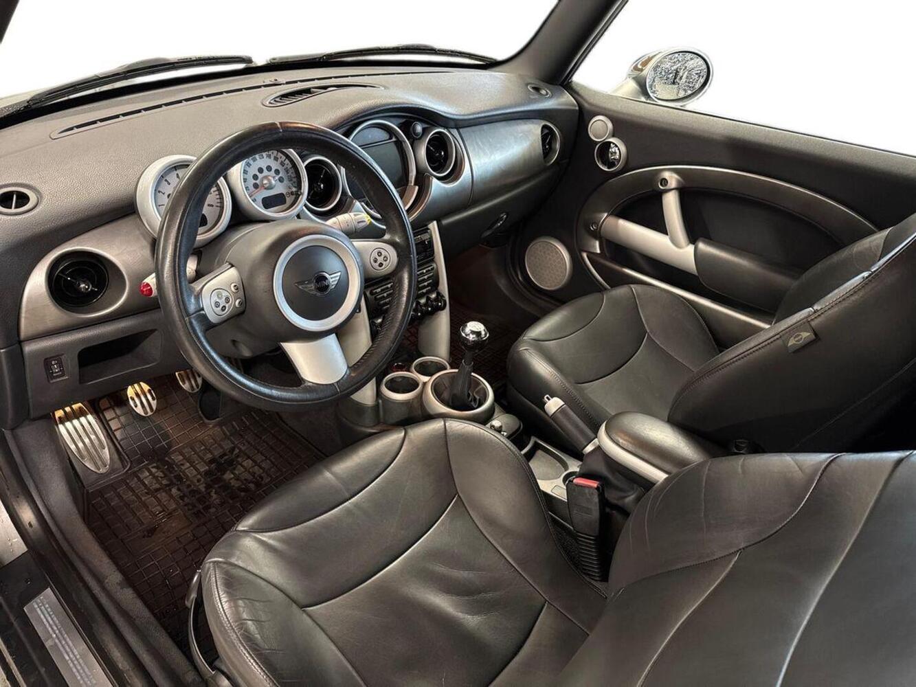 Mini Cooper vaihtoauto