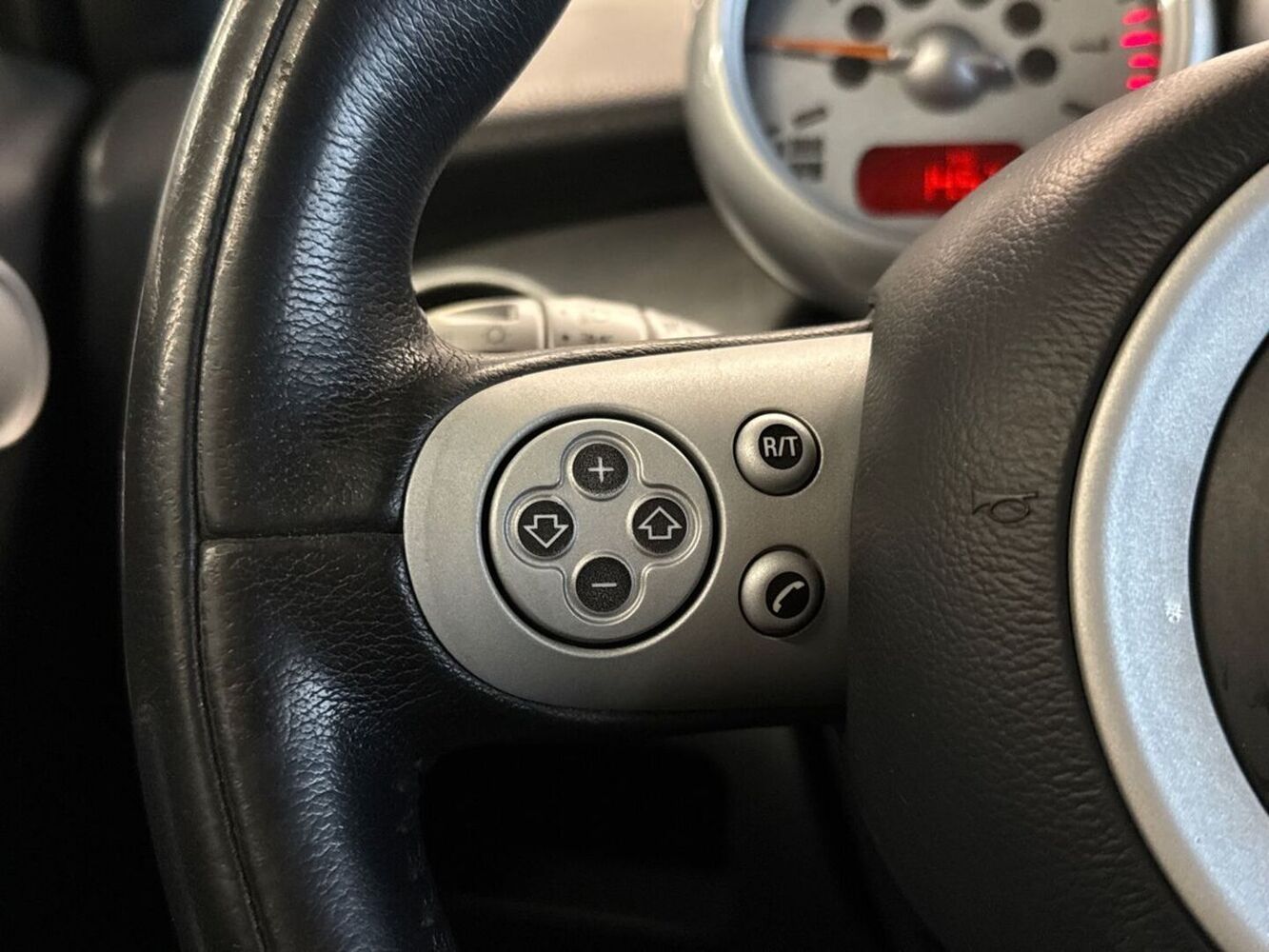 Mini Cooper vaihtoauto