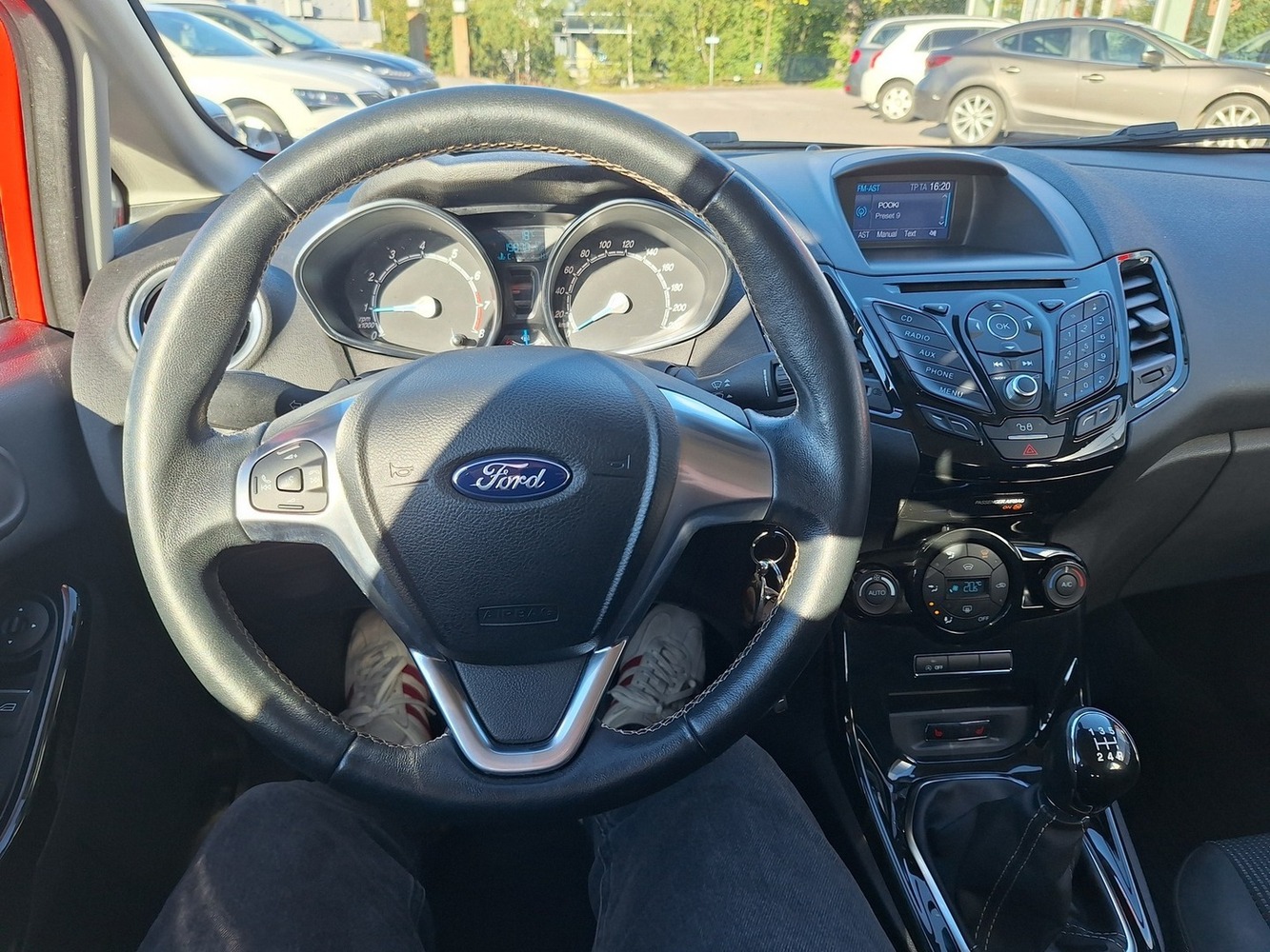 Ford Fiesta vaihtoauto
