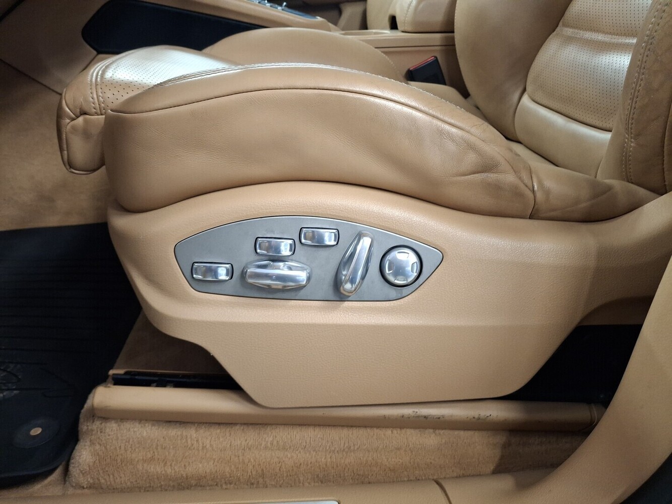 Porsche Macan vaihtoauto