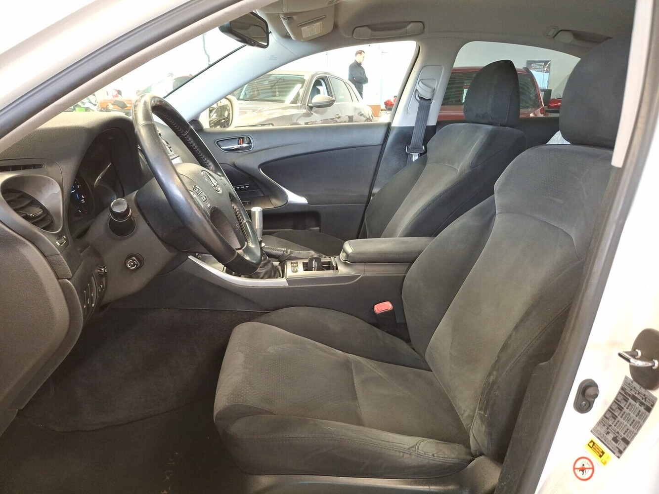 Lexus IS vaihtoauto