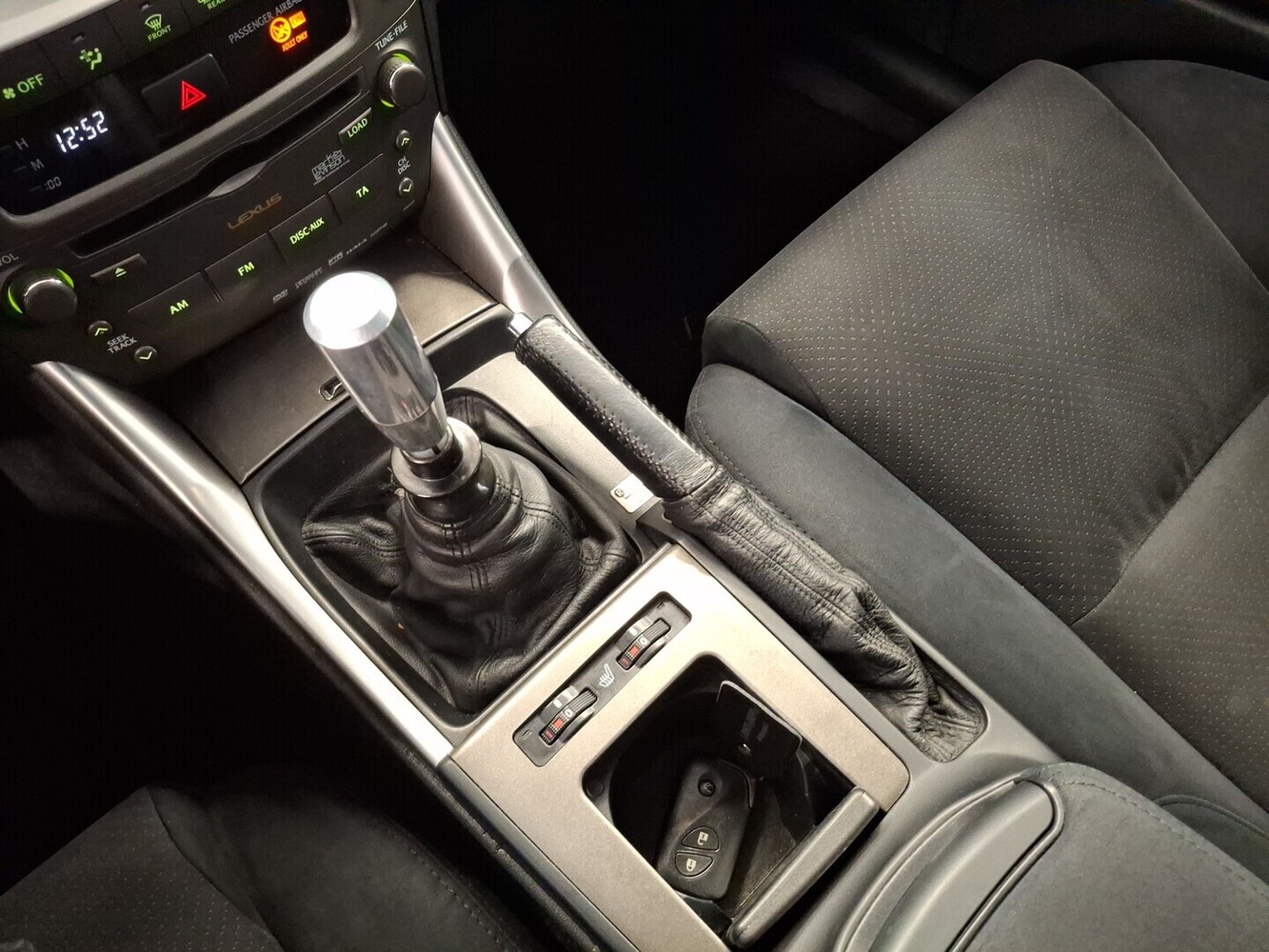Lexus IS vaihtoauto