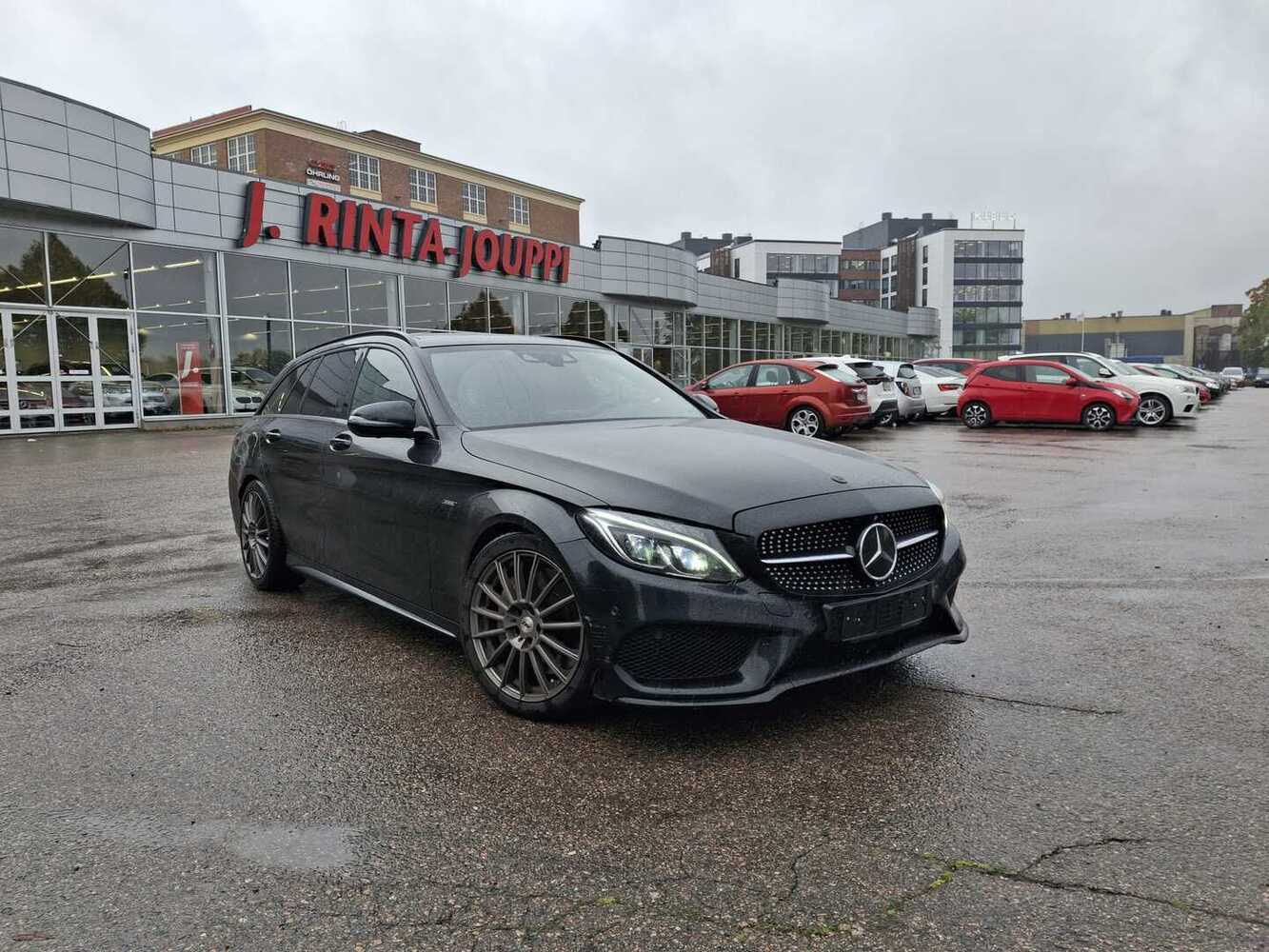 Mercedes-Benz C vaihtoauto