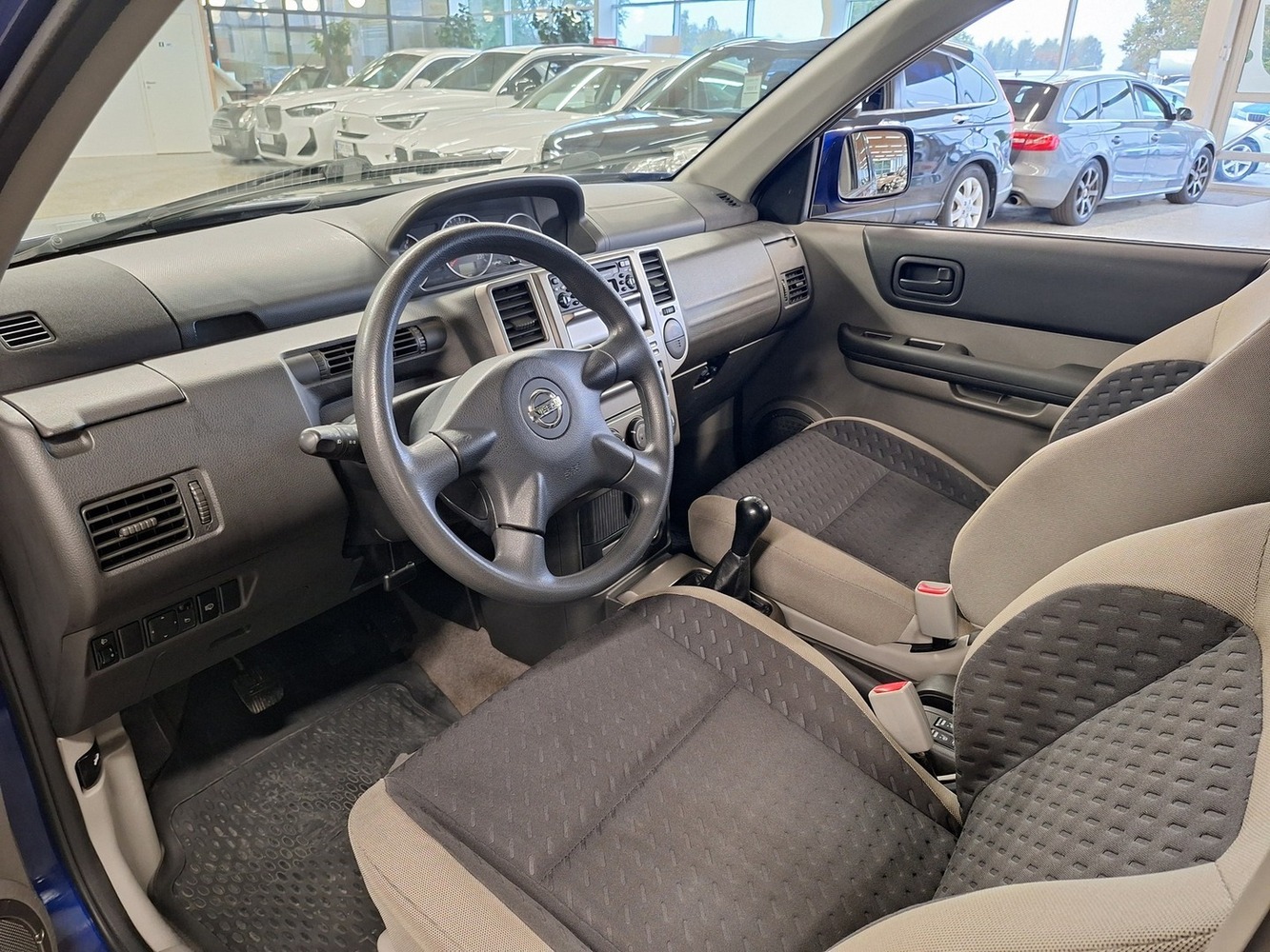 Nissan X-Trail vaihtoauto