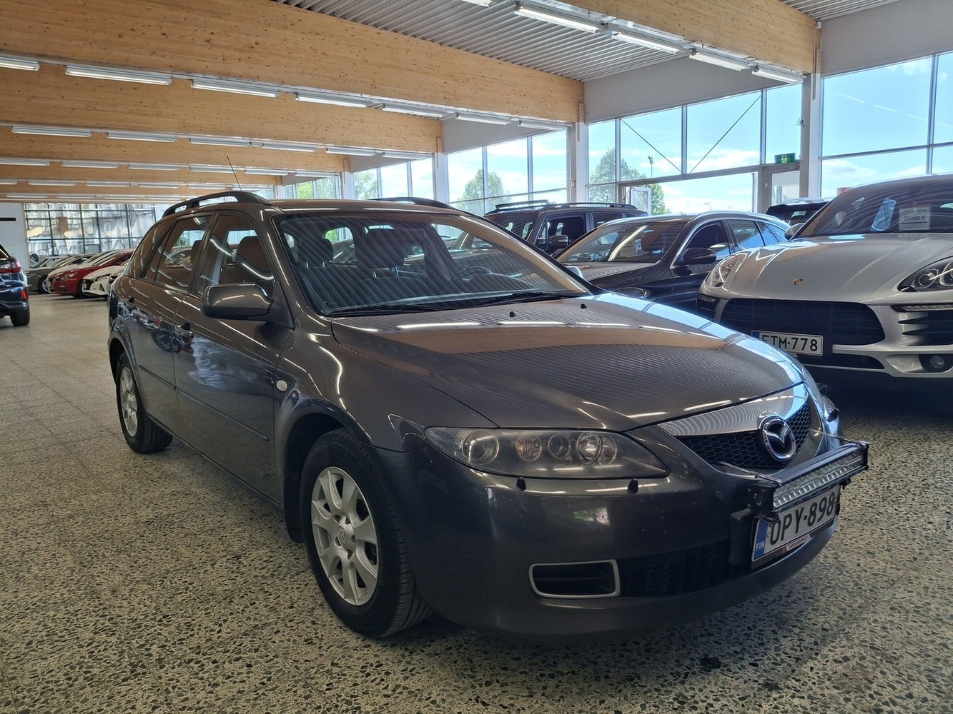 Mazda 6 vaihtoauto