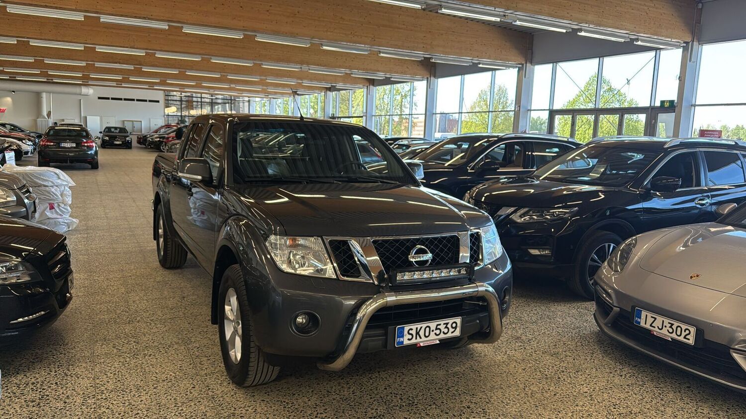 Nissan Navara vaihtoauto