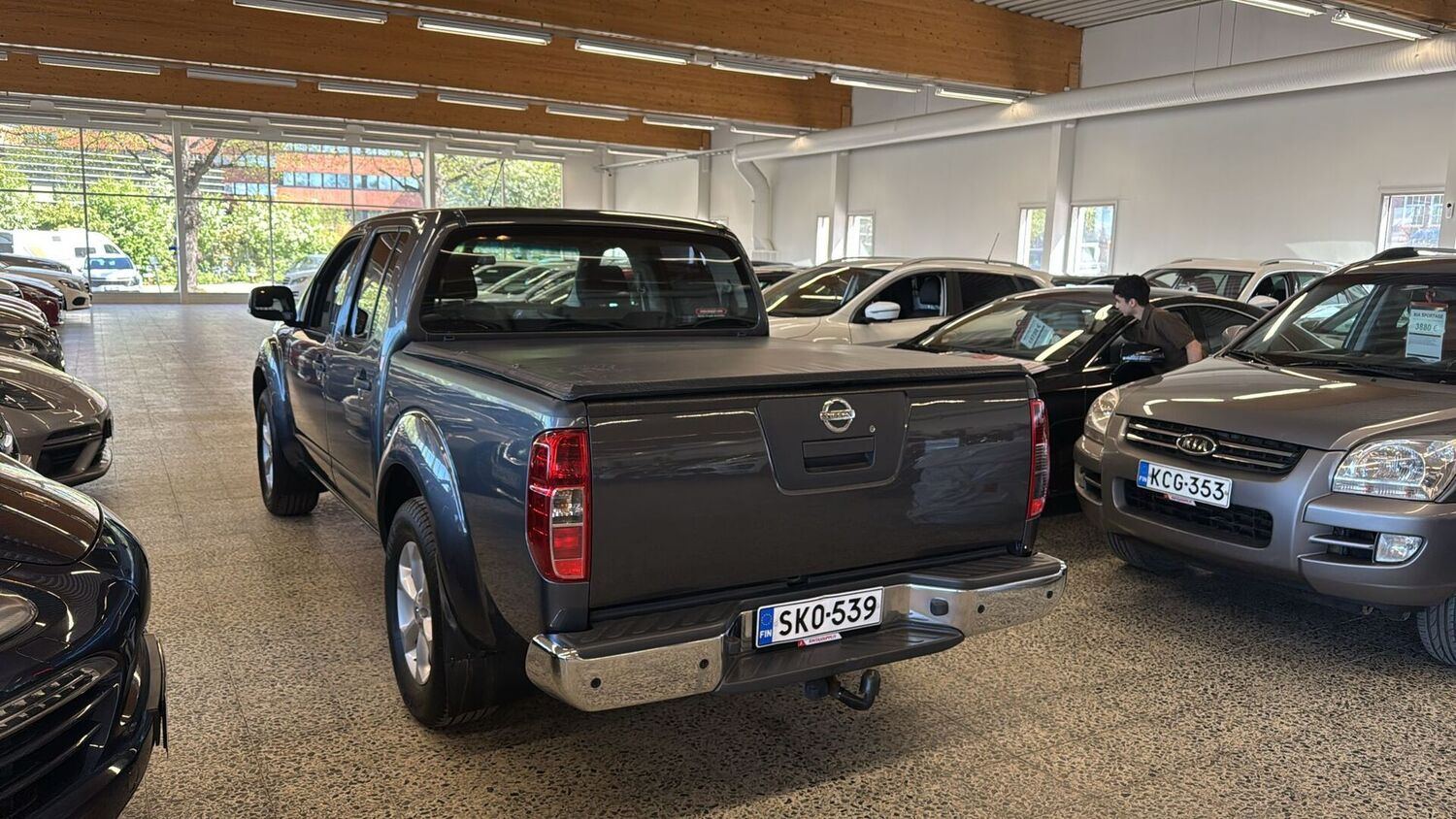 Nissan Navara vaihtoauto