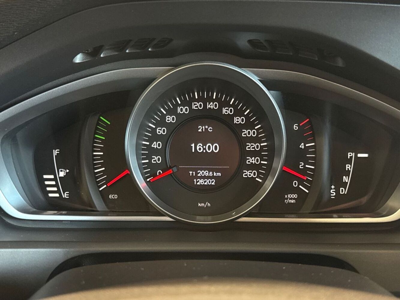 Volvo V40 vaihtoauto