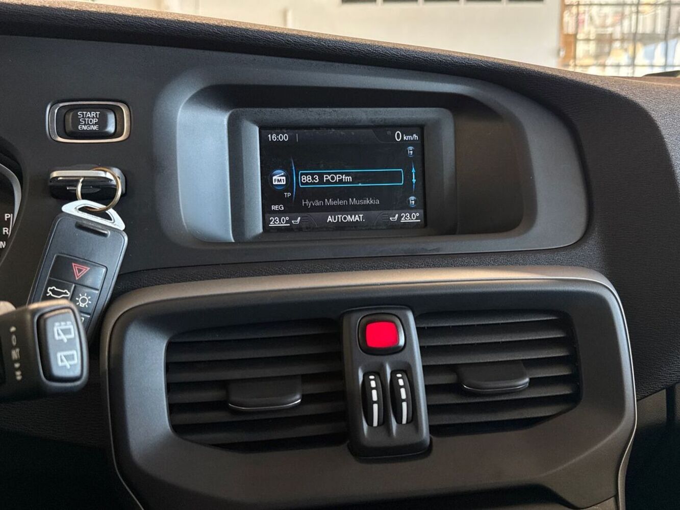 Volvo V40 vaihtoauto