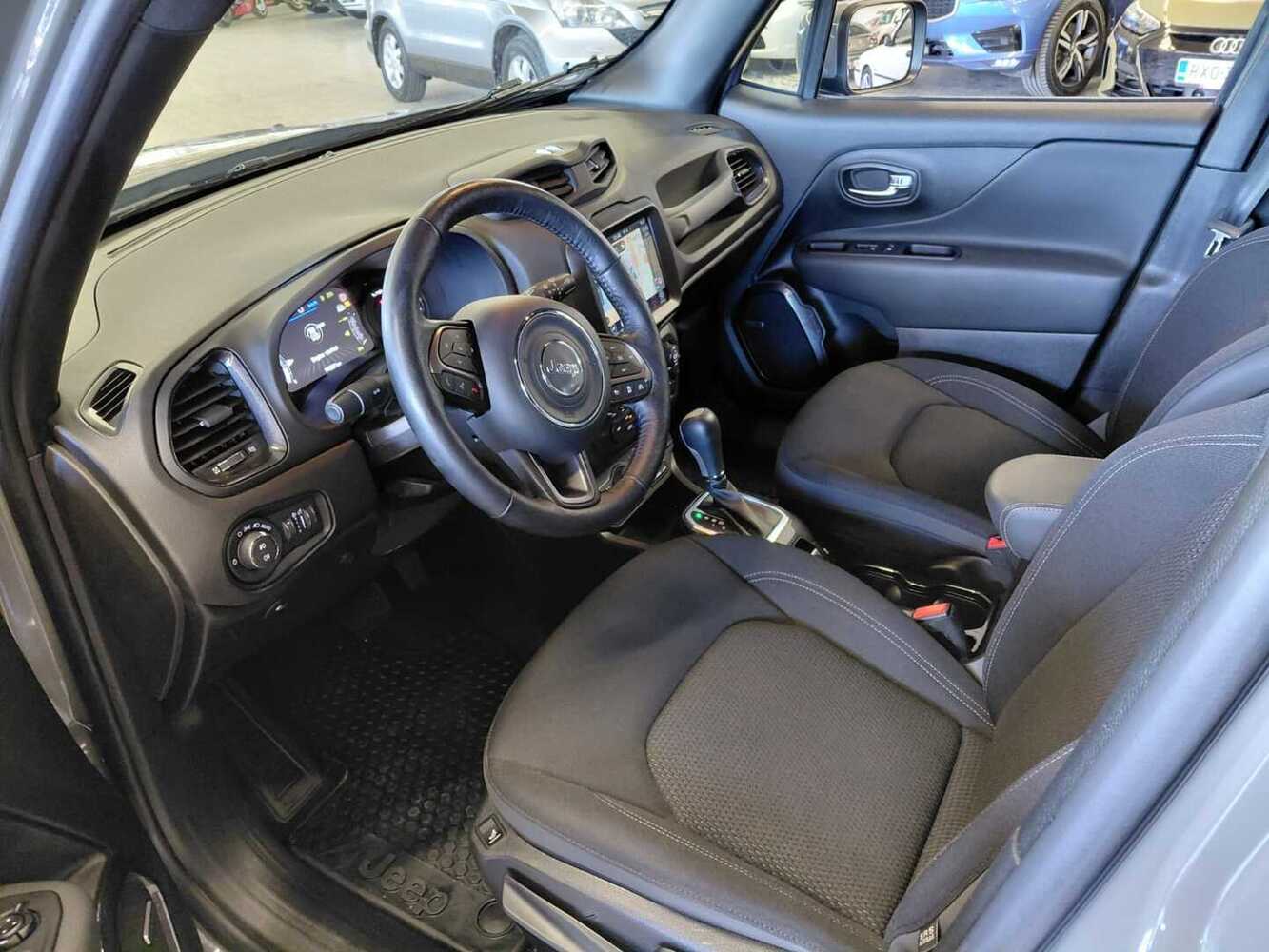 Jeep Renegade vaihtoauto