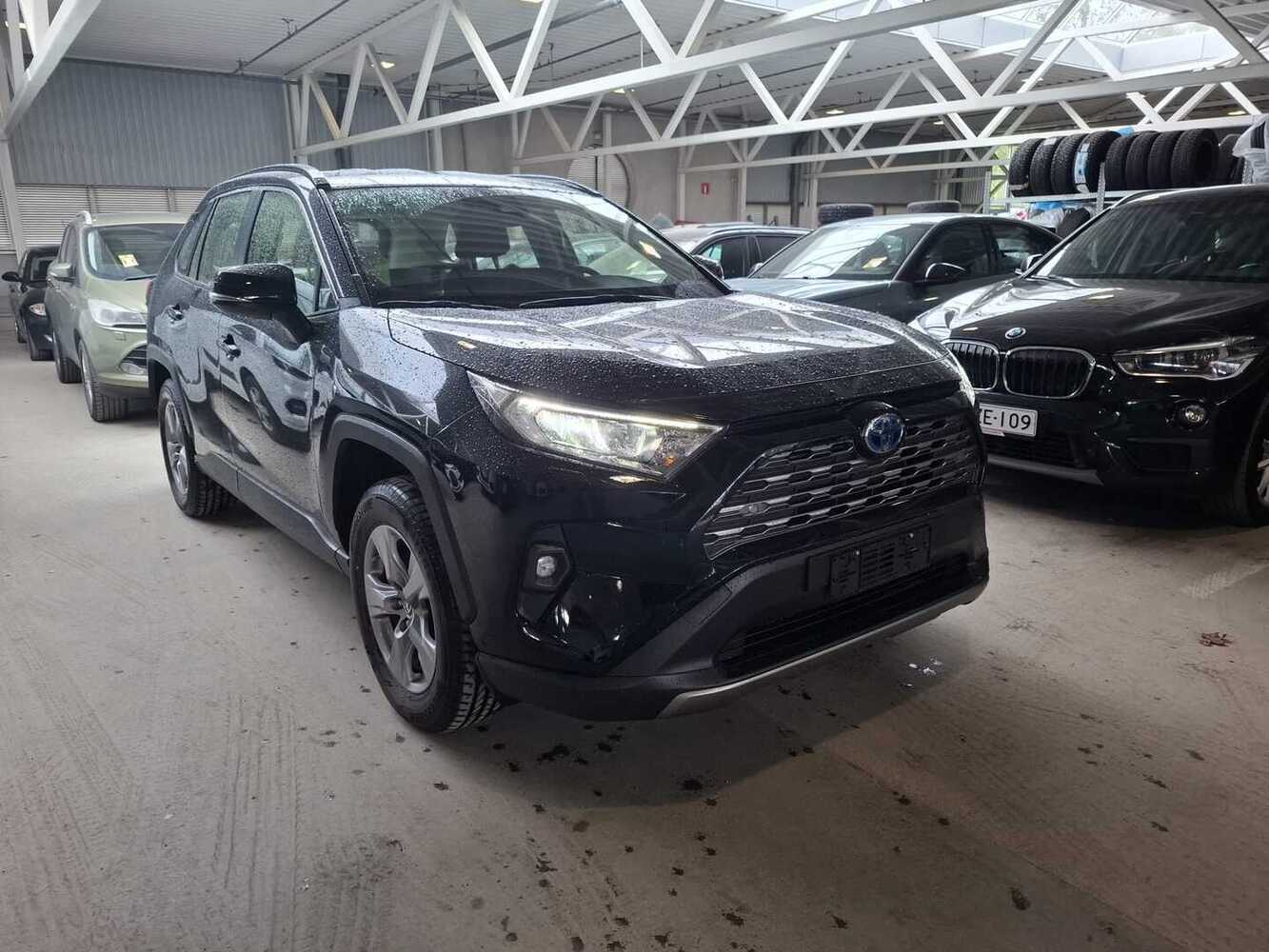 Toyota RAV4 vaihtoauto