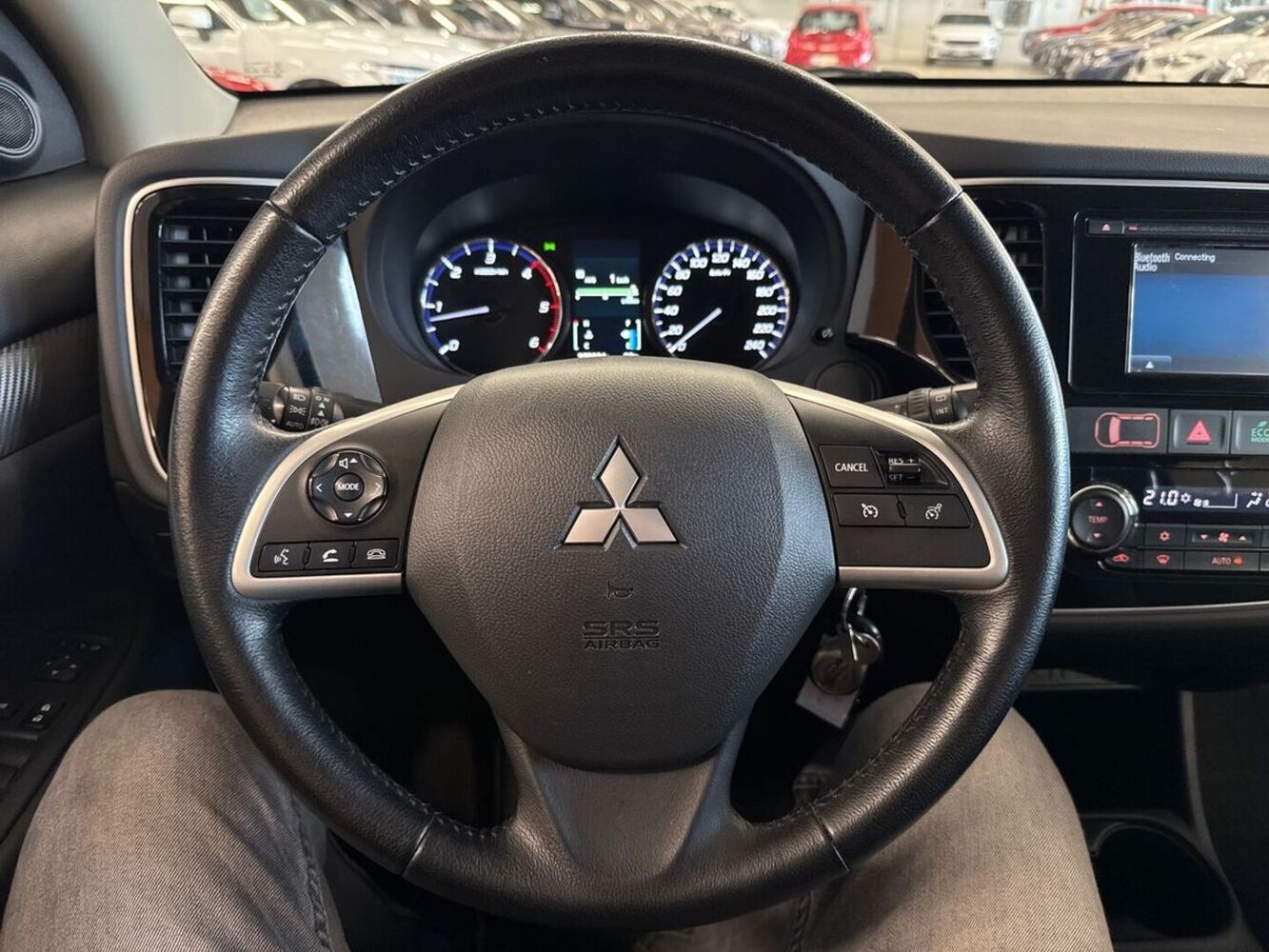 Mitsubishi Outlander vaihtoauto