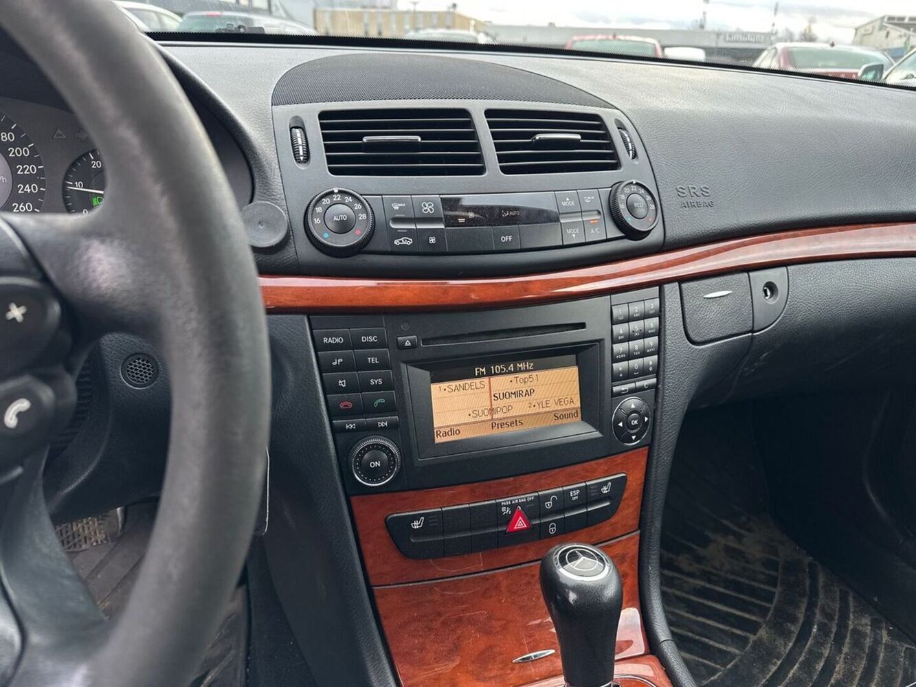 Mercedes-Benz E vaihtoauto
