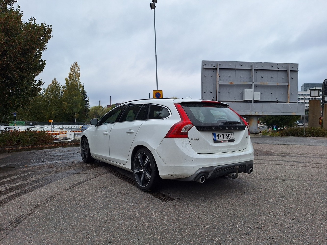 Volvo V60 vaihtoauto