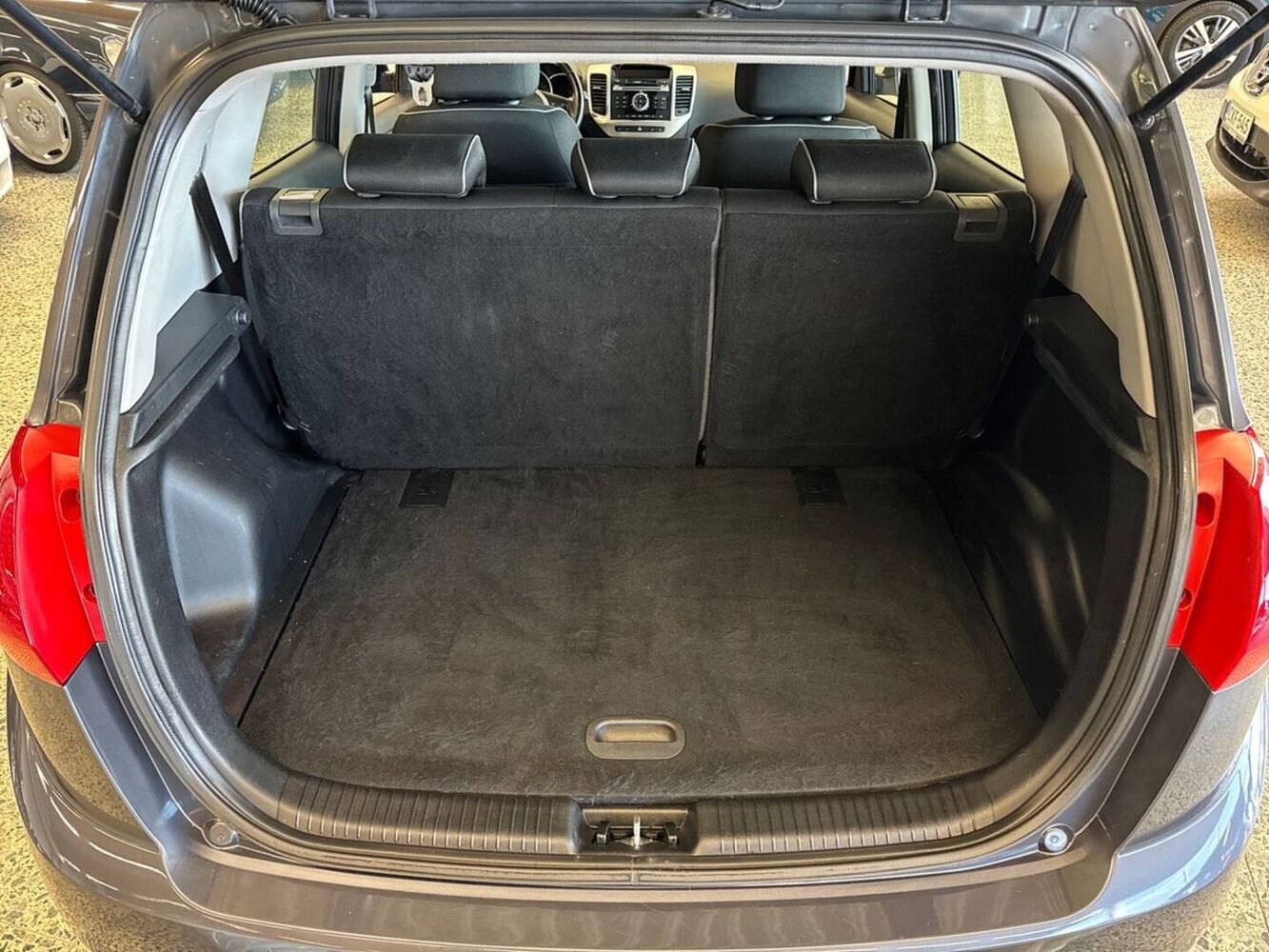 Kia Venga vaihtoauto