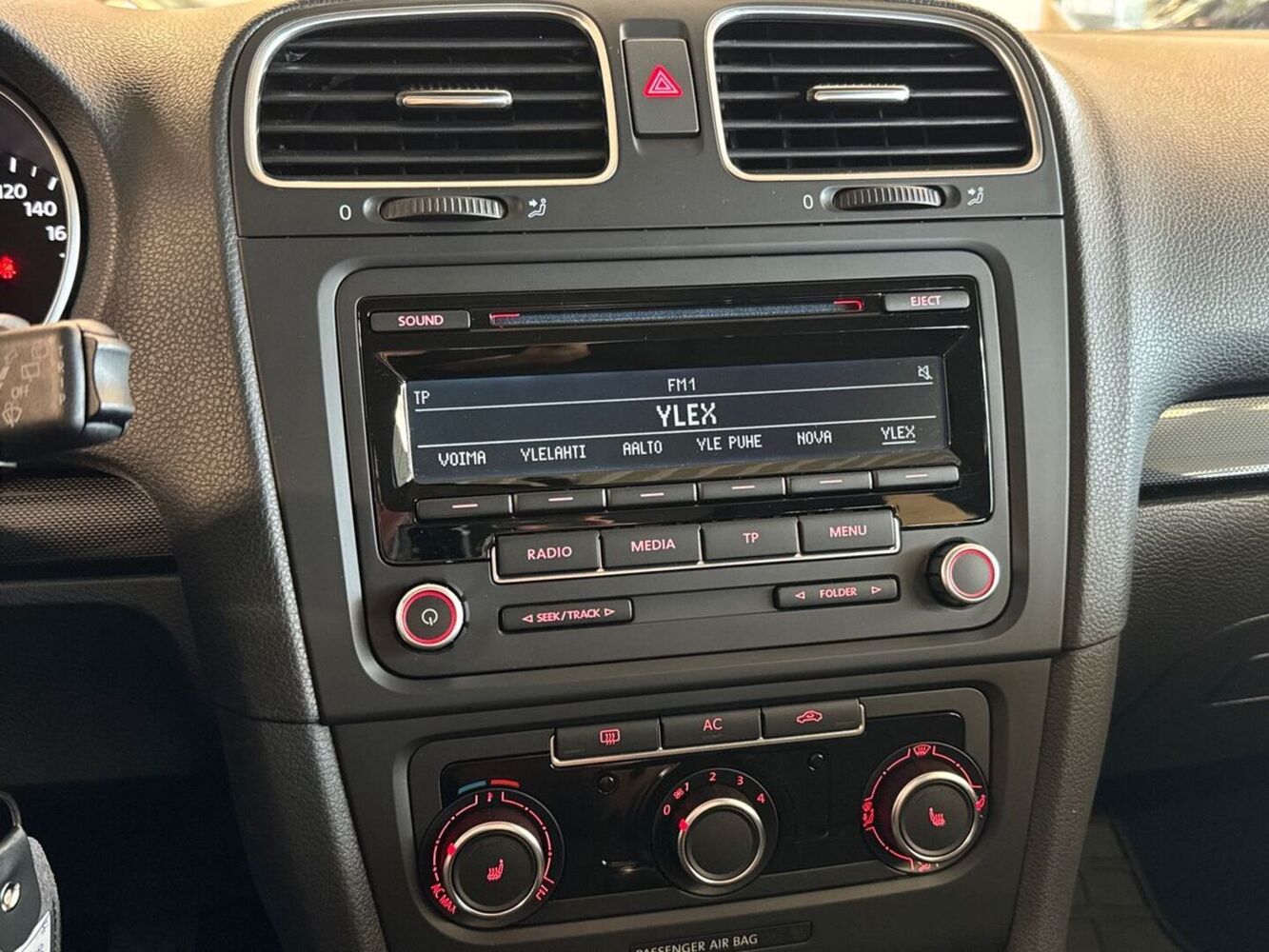 Volkswagen Golf vaihtoauto