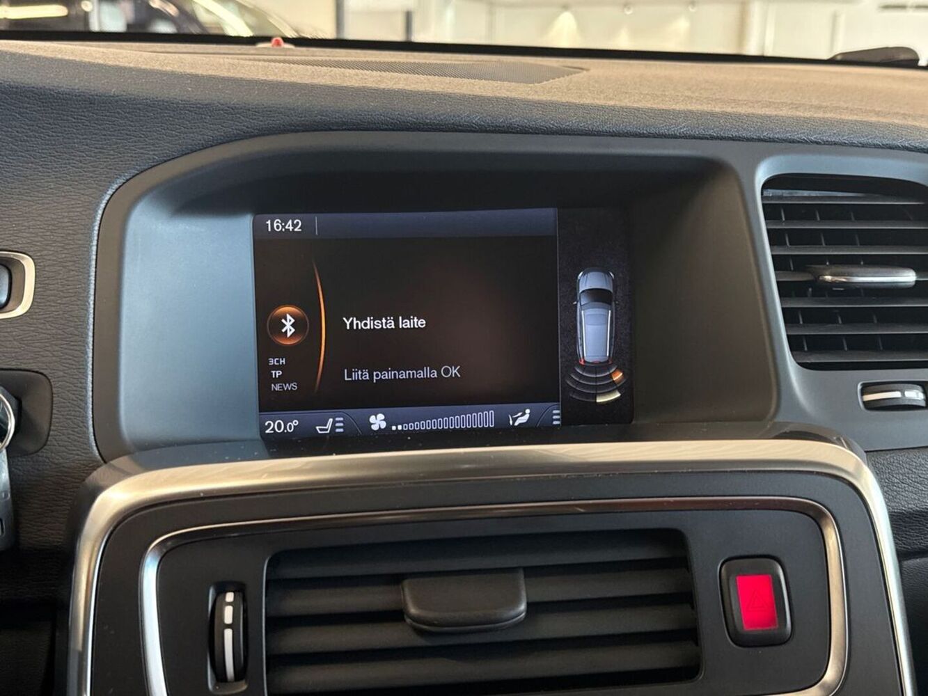 Volvo V60 vaihtoauto