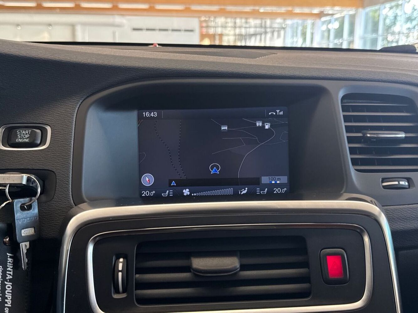 Volvo V60 vaihtoauto