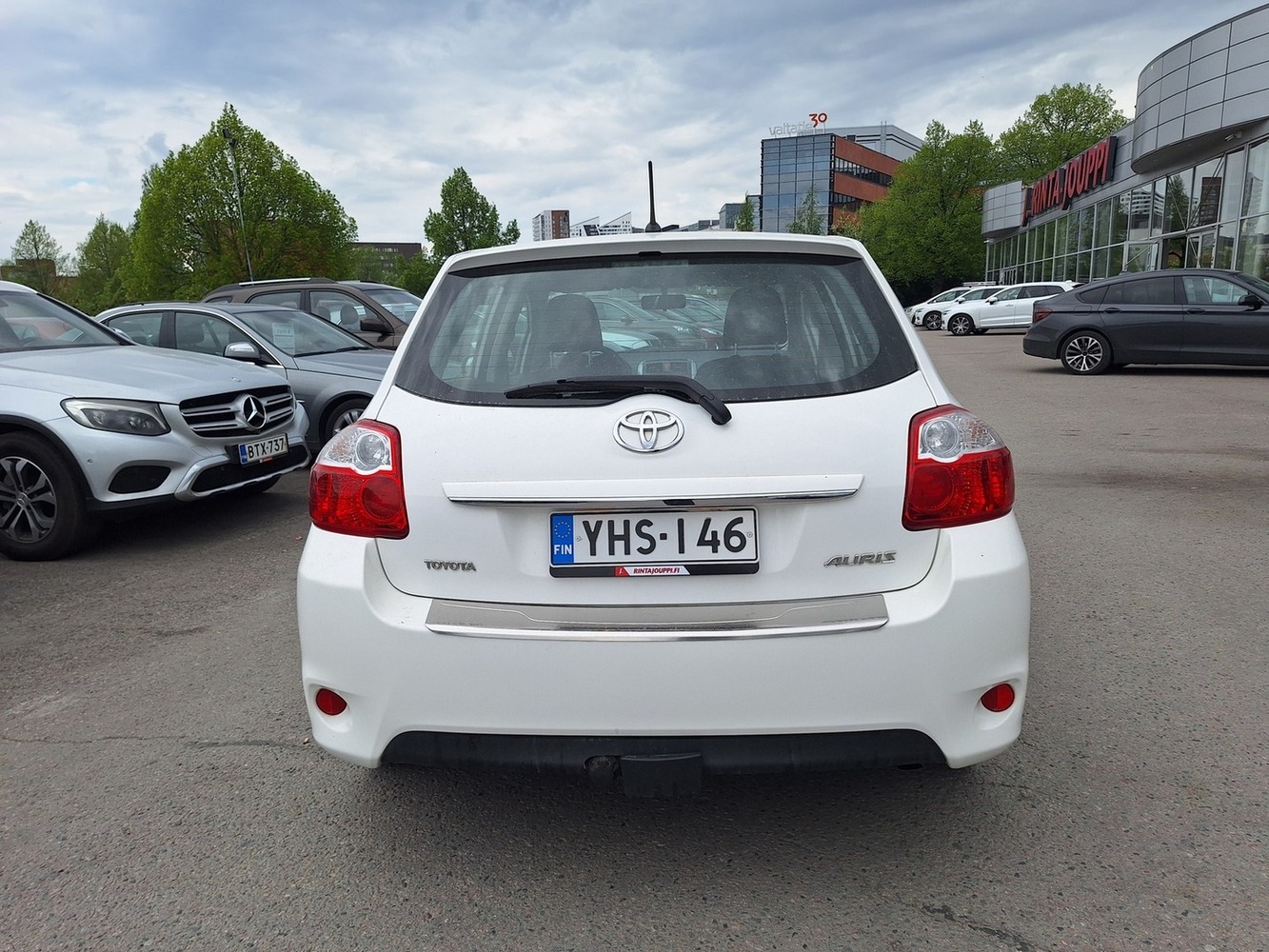 Toyota Auris vaihtoauto