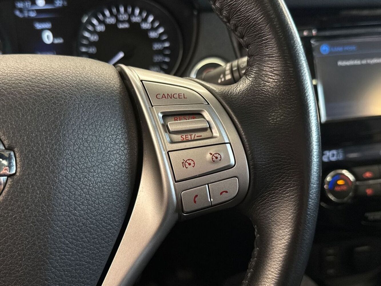Nissan X-Trail vaihtoauto