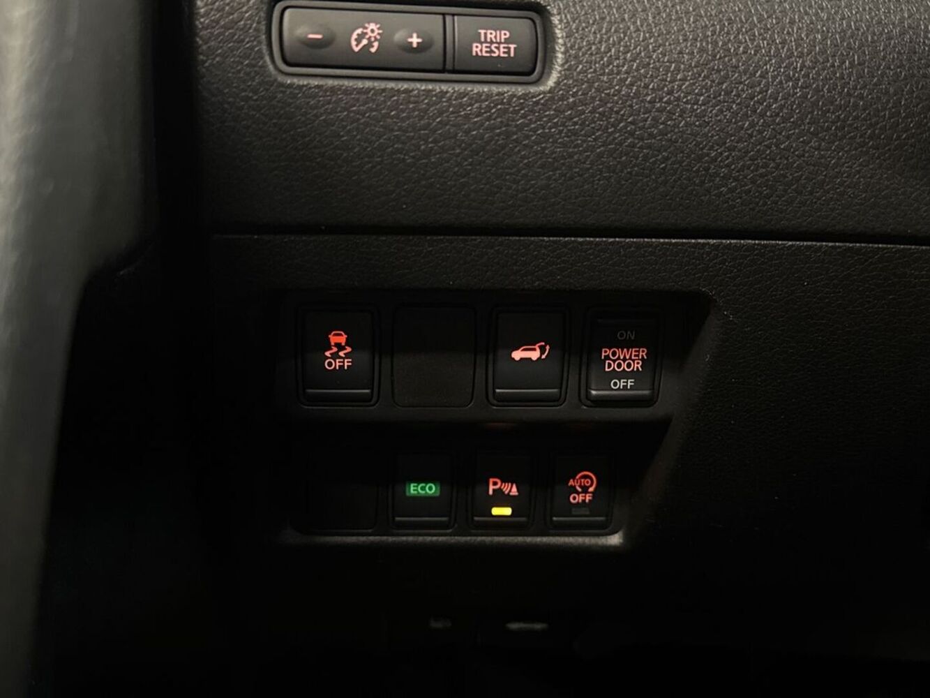 Nissan X-Trail vaihtoauto