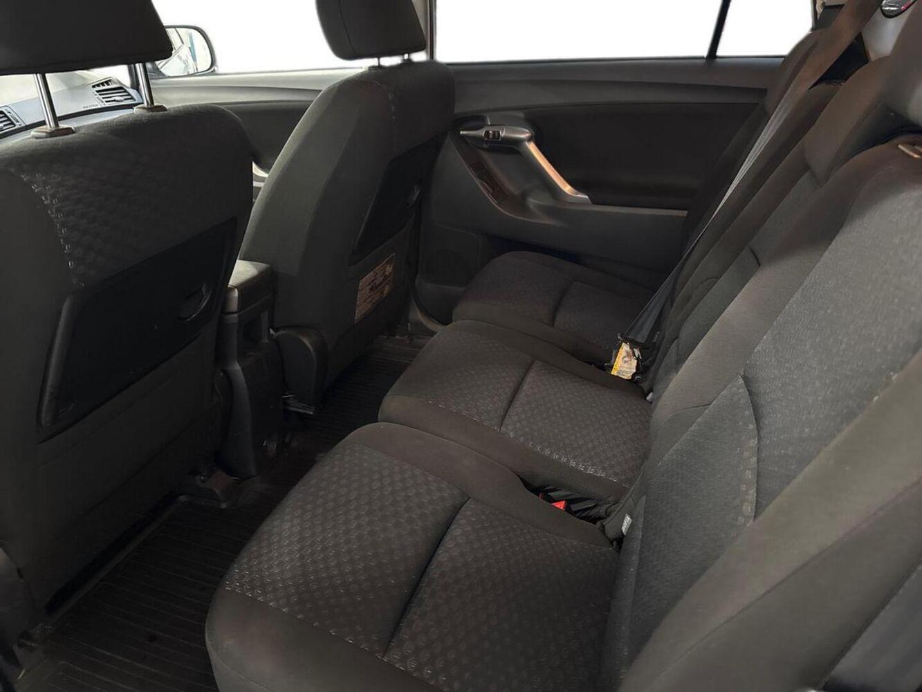 Toyota Verso vaihtoauto