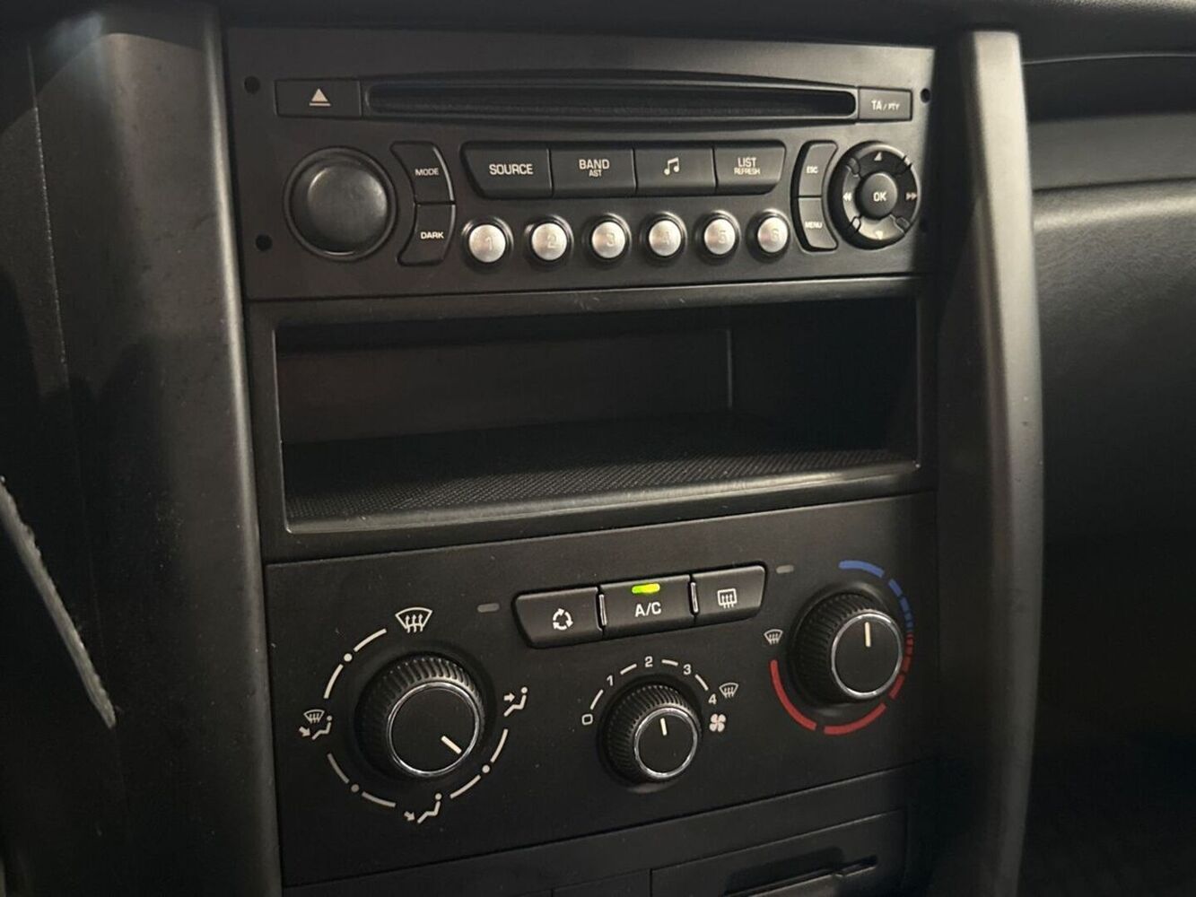 Peugeot 207 vaihtoauto