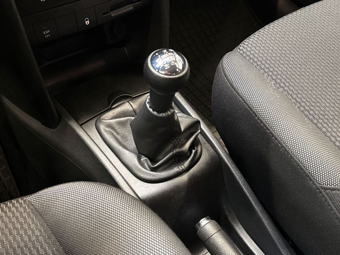 Peugeot 207 vaihtoauto
