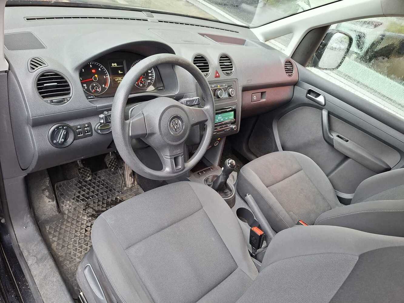 Volkswagen Caddy Maxi vaihtoauto