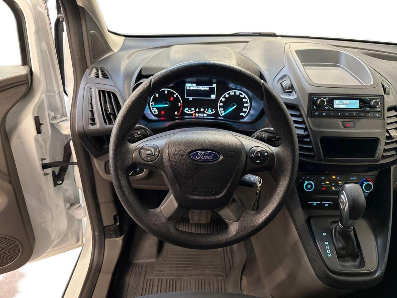 Ford Transit Connect vaihtoauto