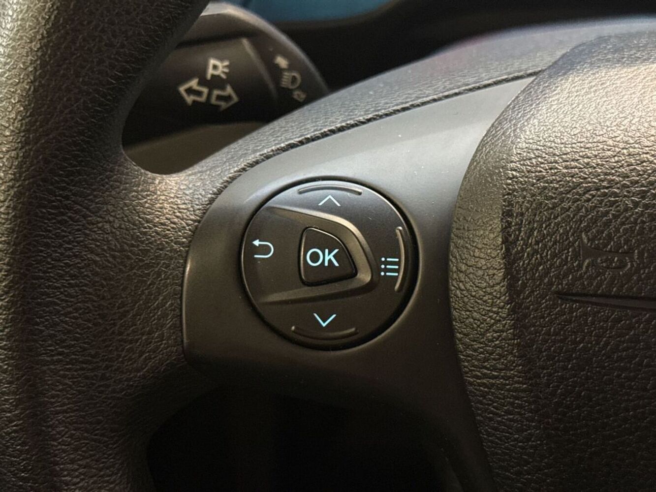 Ford Transit Connect vaihtoauto