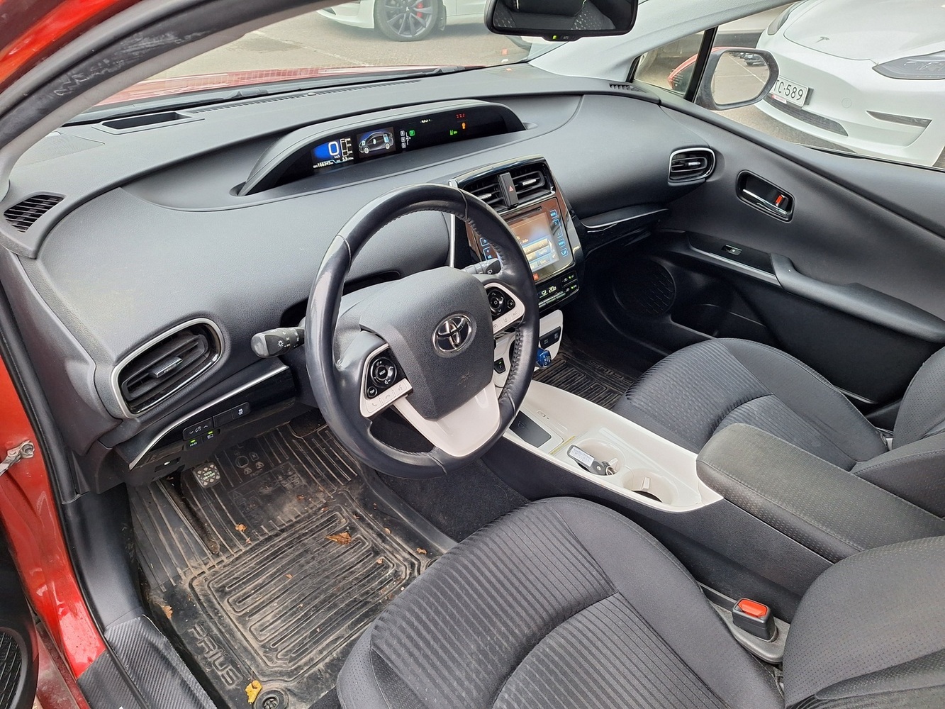 Toyota Prius vaihtoauto